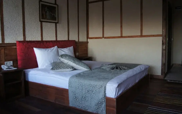Zifin Hotel