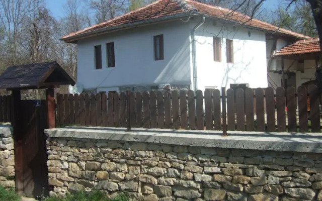 Vitanova Guest House