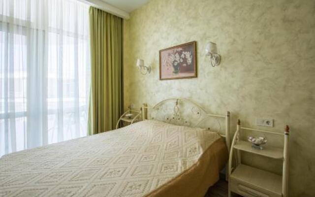 Apartments near the sea