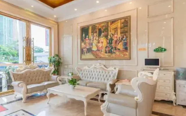 Vienna Hotel （Shenzhen Bantian Guangyayuan Station）