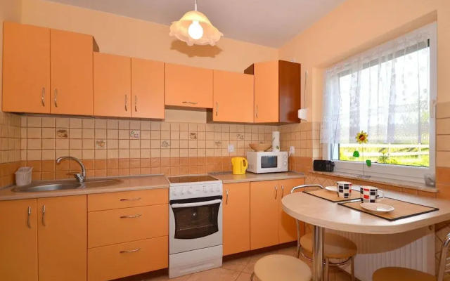 Large Holiday Home in Jaroslawiec With Barbecue