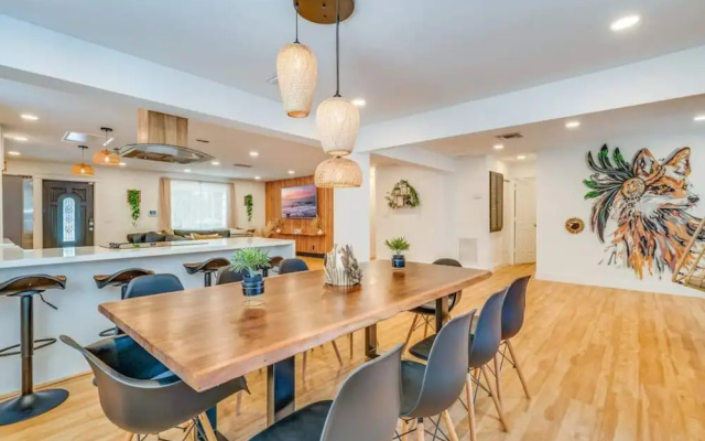 Fox Garden-heated Pool-spa- Boho-downtown Beach