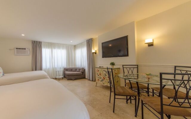Hotel Seacrest
