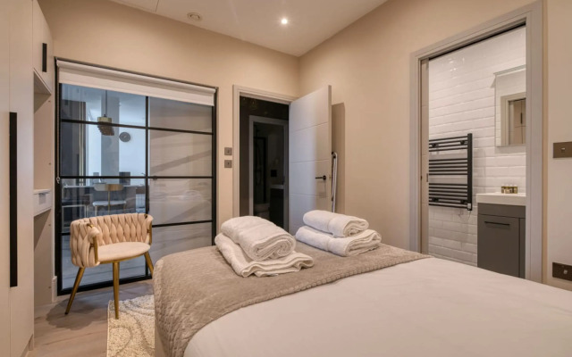 Luxury Designer Apartment