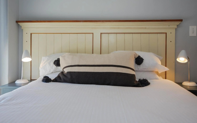 Ocean view Luxury Beachfront Self Catering Apartment