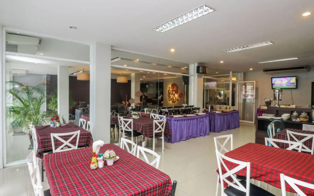 Nida Rooms Ratsada Laem Hin Pier