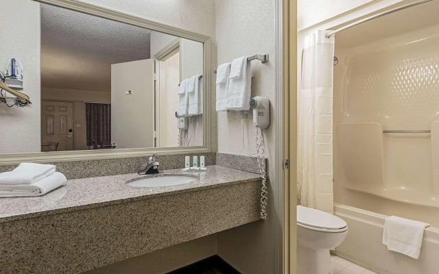 Quality Inn