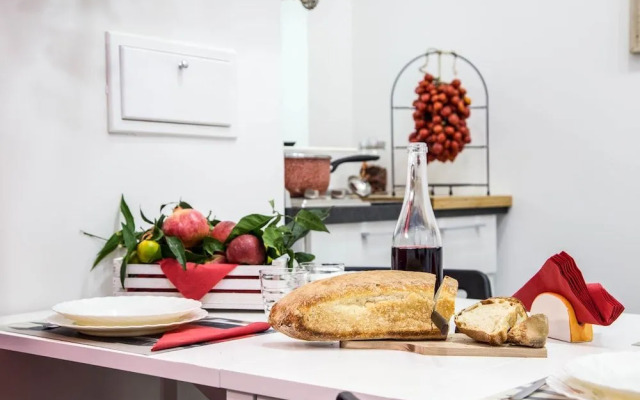 San Cosmo's Flat Naples Centre