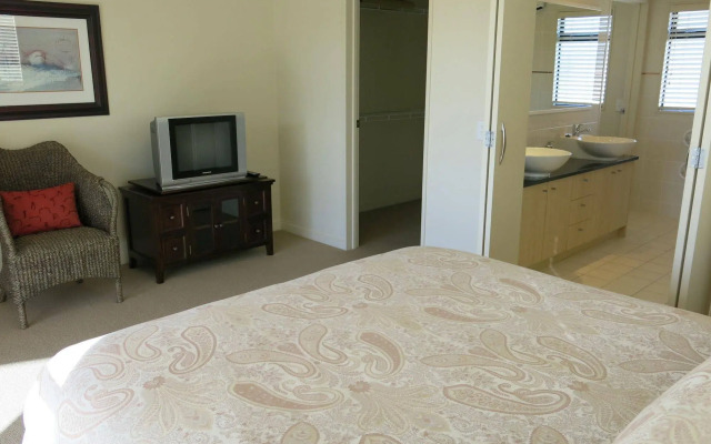 Ocean Breeze Resort