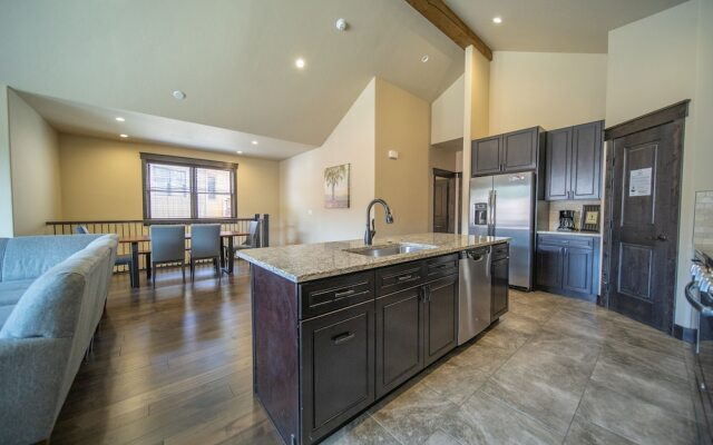 Alders 24 Outpost Dr