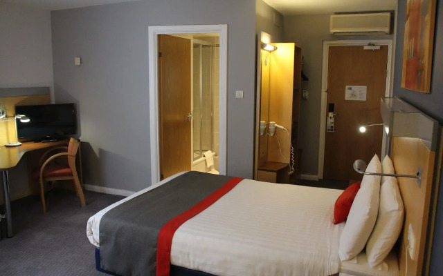 Holiday Inn Express London - Croydon by IHG