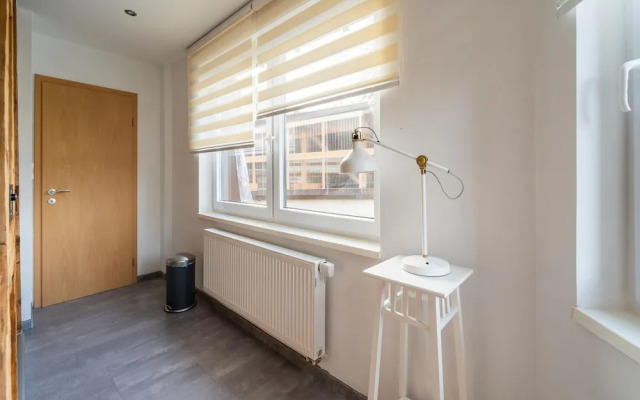 Retreat With Forest Views