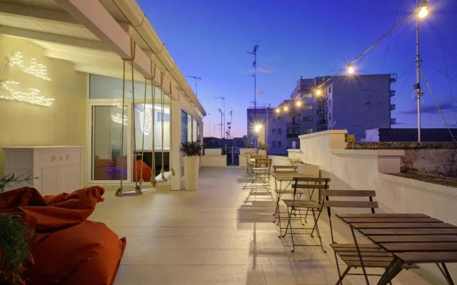 Ada Suites