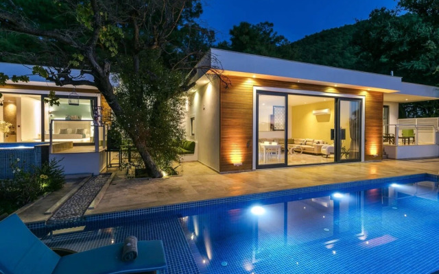 Villa Sezin In Z Ml K Y