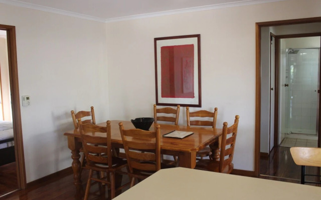 Australian Home Away @ East Doncaster Andersons Creek 1
