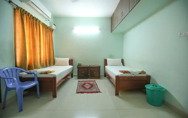 ULO Saicharan Comfort Inn