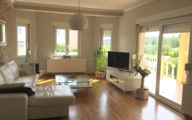 Holiday House Lilija