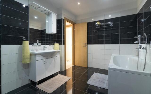 Apartments Lucia Senj