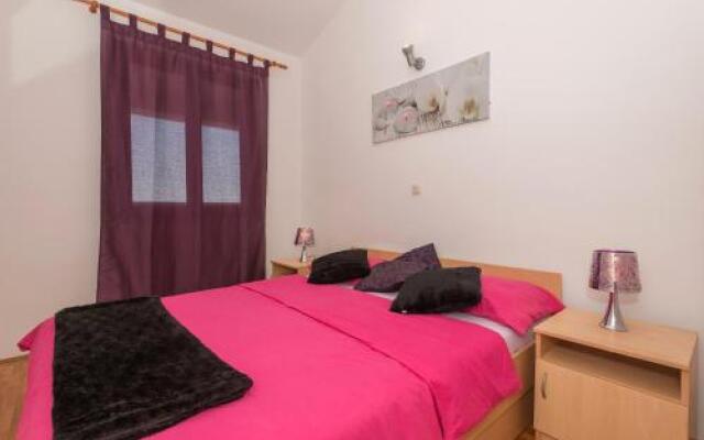 Apartment Matea & Mia