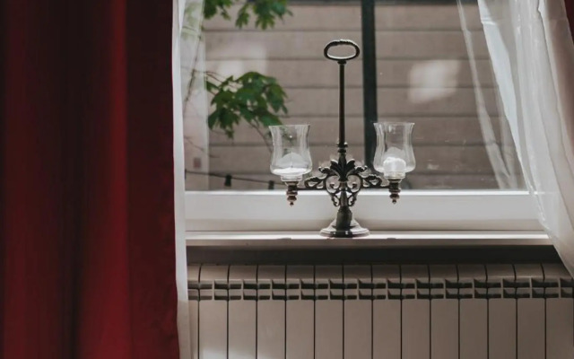 Salon Apartment in Dorcol Historical