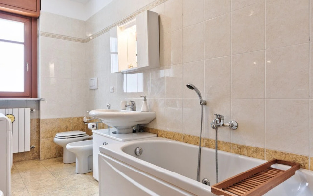 Torino Crocetta Modern Flat