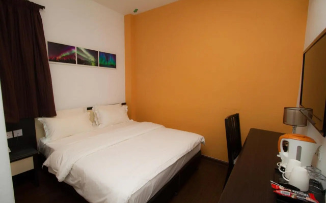 Aurora Boutique Hotel