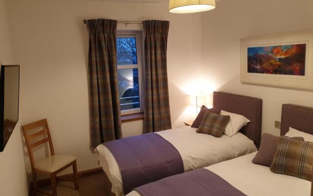 Royal Golf Apartments