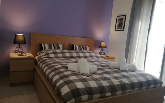 Park view apartment near Panormou