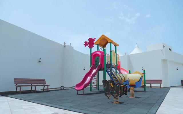 Sand Beach Suites(Families only)