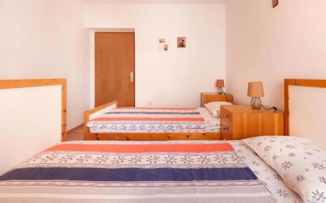 Maribela Apartment