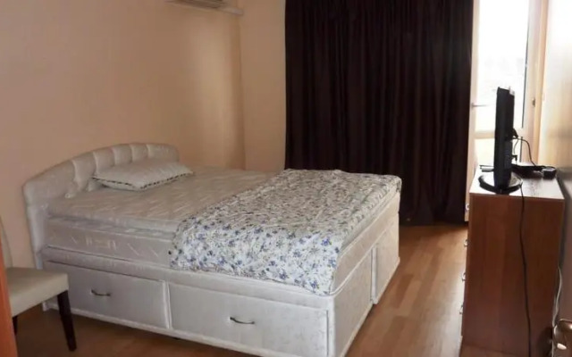 Apartment Burgas Center