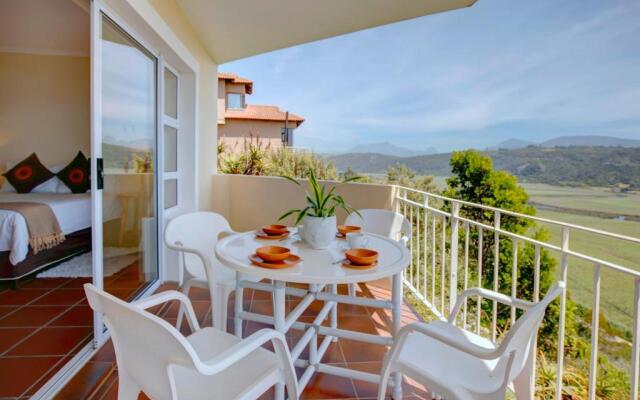Wilderness Lake View Self-Catering