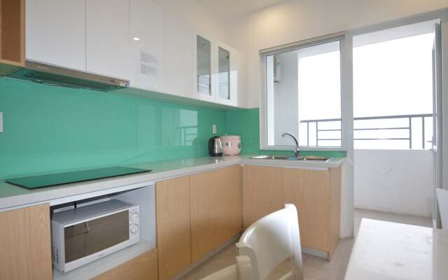 The Crystal Apartment