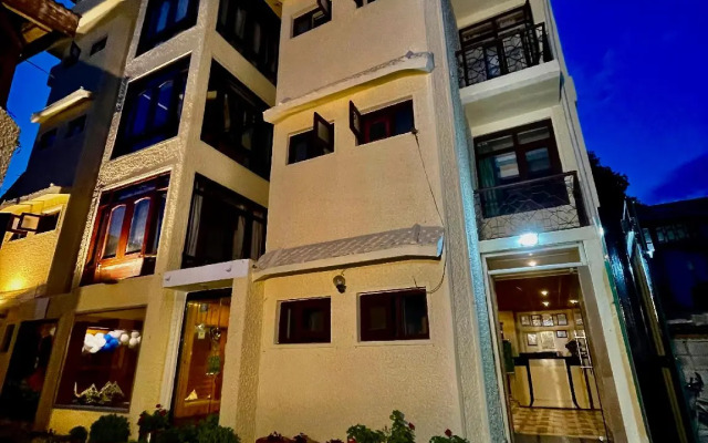 Hotel SADAF
