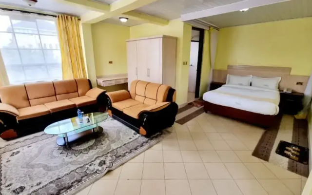 Heritage Breeze Hotel