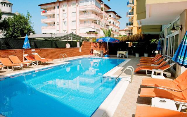 Cleopatra Ada Apart Hotel