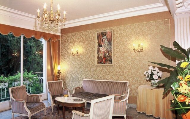 Hotel Excelsior