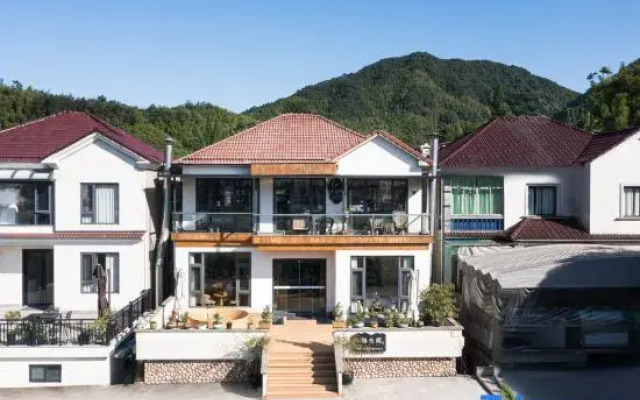 Yunshang Grassland Anji Yinxuanyuan Holiday Homestay