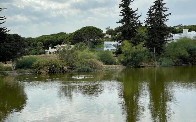 Quinta do Lago 2-bed Apartment - Golf, Pool & Ac