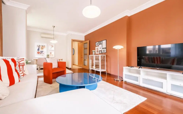 Spacious Flat 3 min to Coast and Bagdat Avenue