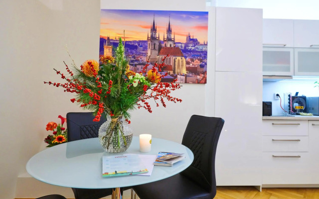 Royal Route Residence