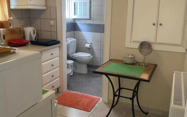 Small Garden Studio