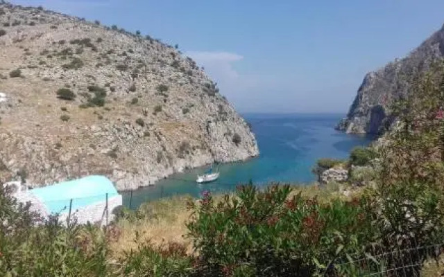 Pension Manolis
