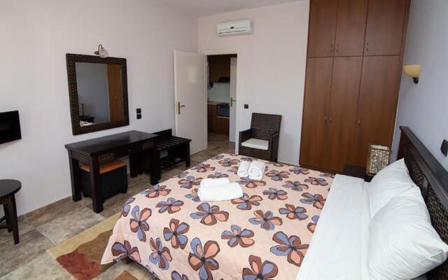 Ξενώνας Μενελαΐς - Menelais Apartments