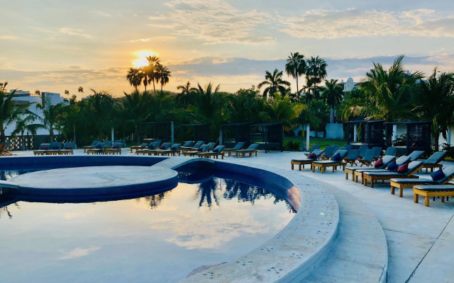La Isla Huatulco