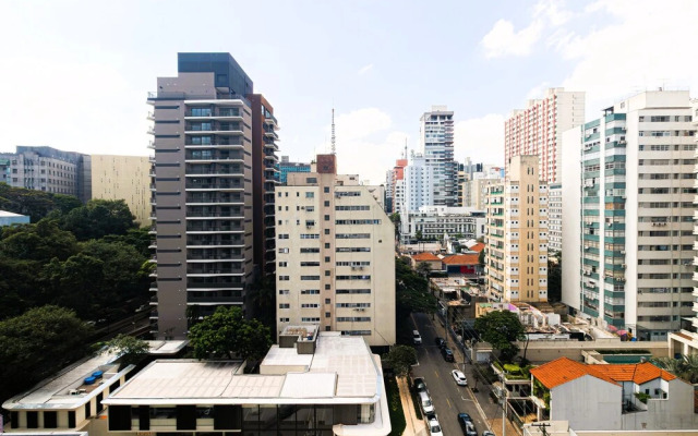 Duplex com piscina e academia