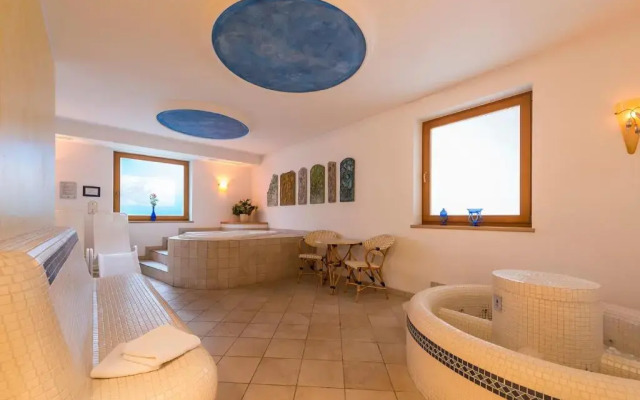 Hotel Alpenfrieden
