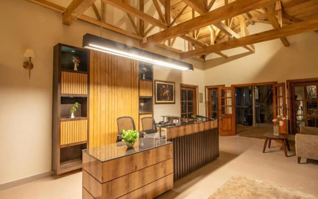 Cecil by Pearl Continental