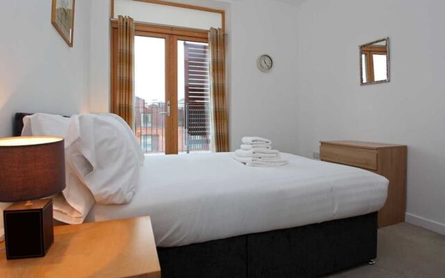 Parkes Court Apartments