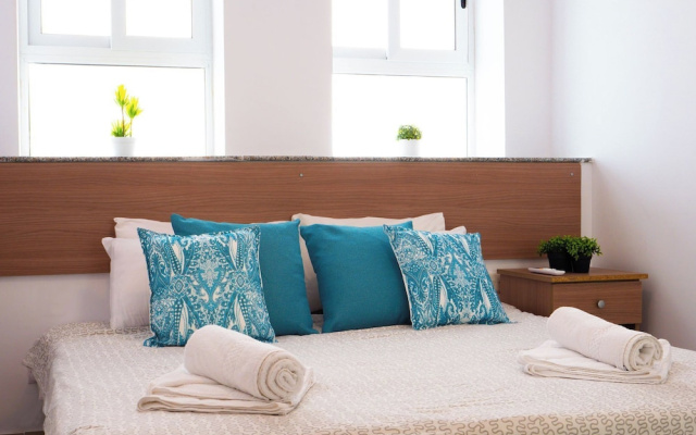 Tranquil 2 Bedroom Cityscape Apartments